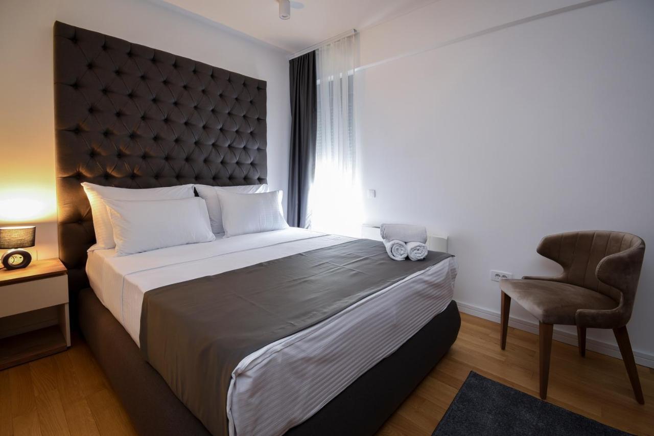 Hotel Lora Belgrade Extérieur photo